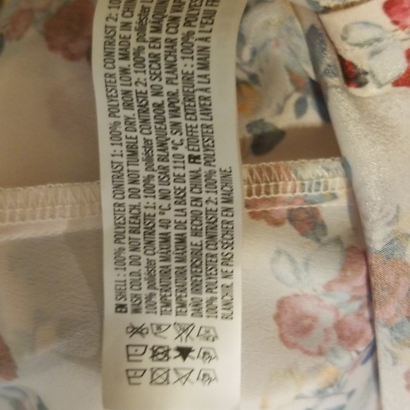 Beautiful Endless Rose Floral Print Blouse - Picture 8 of 8